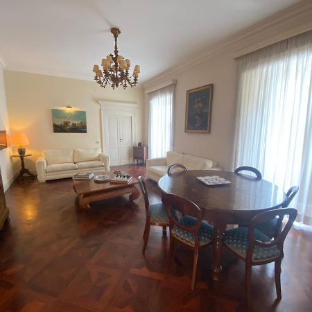 Royal Apartment In San Domenico Maggiore 那不勒斯 外观 照片