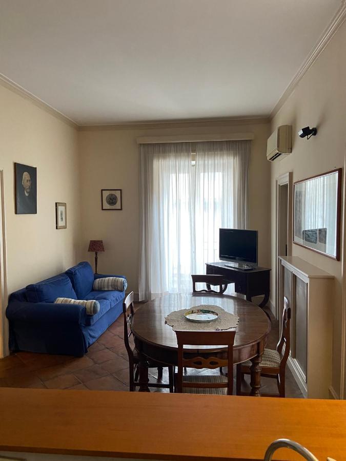 Royal Apartment In San Domenico Maggiore 那不勒斯 外观 照片